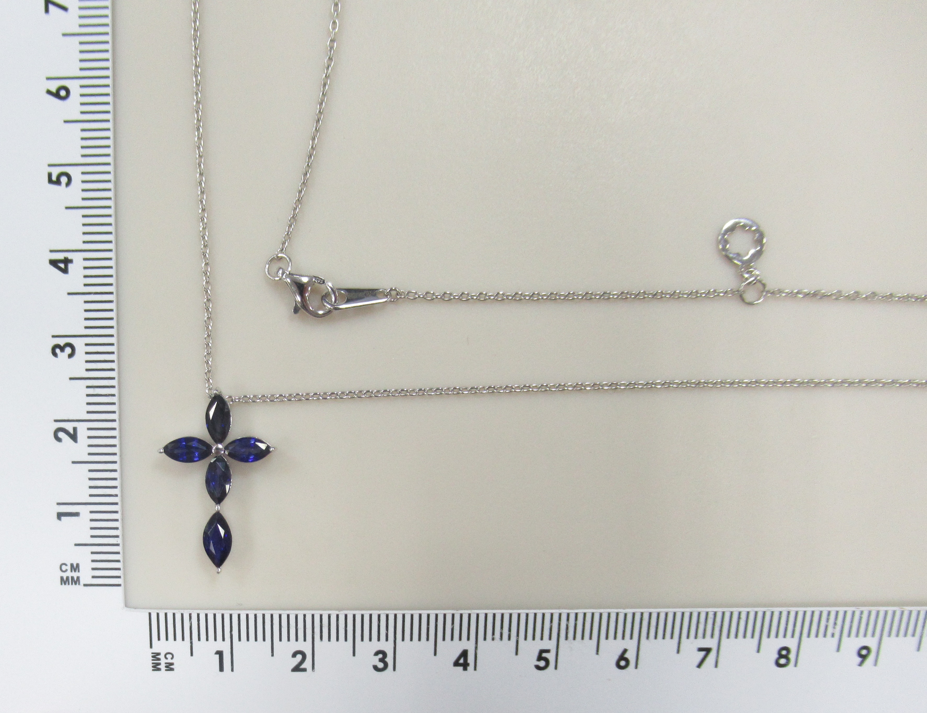 10711-000135 Колье (Au 585)